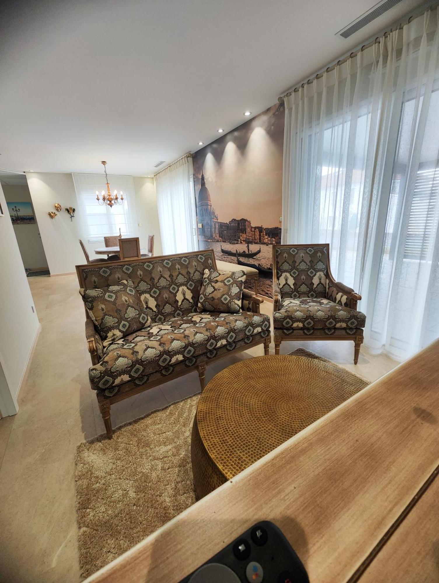 Logis Hotel Restaurant La Vraine Gironcourt-sur-Vraine エクステリア 写真