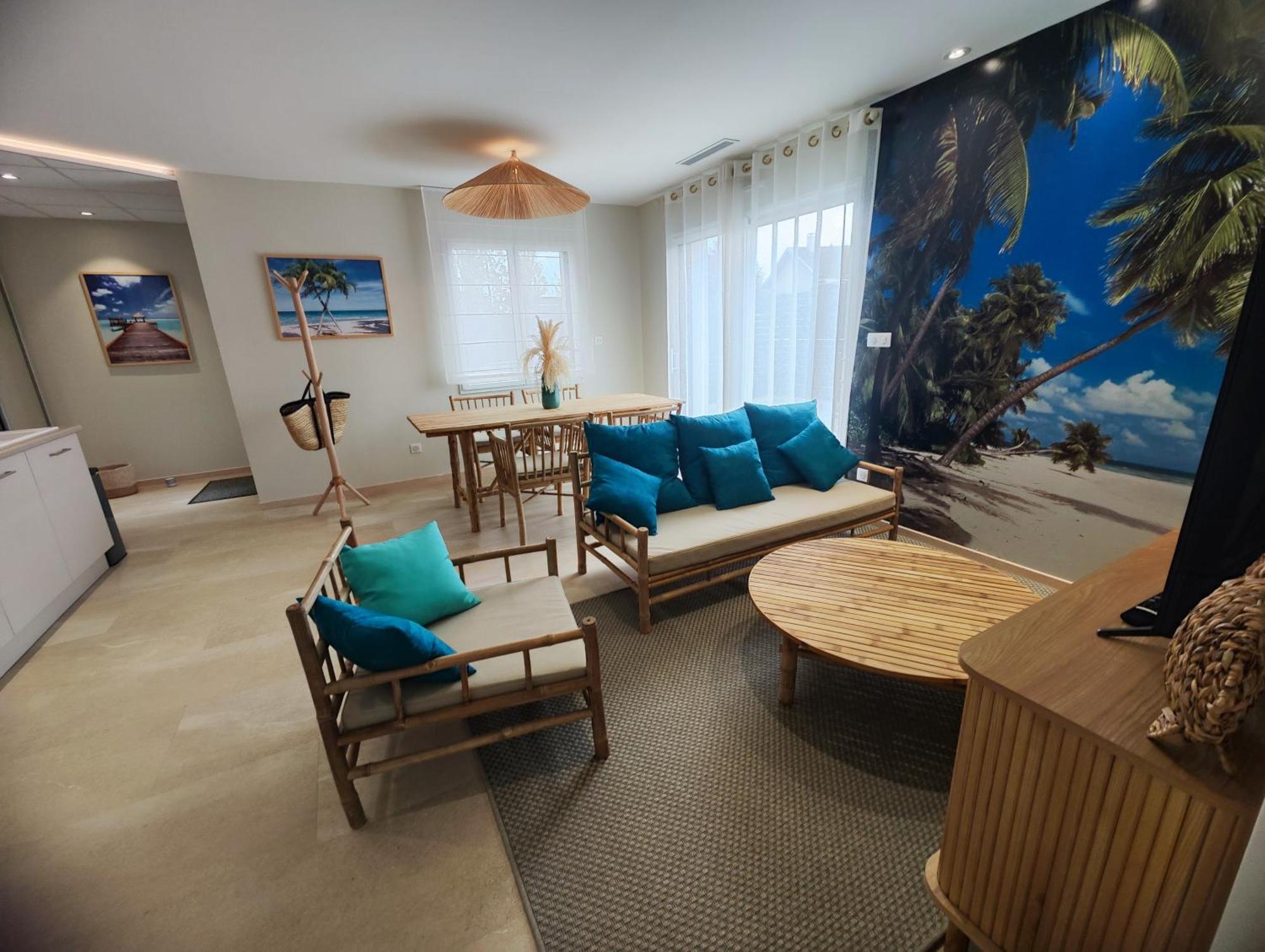 Logis Hotel Restaurant La Vraine Gironcourt-sur-Vraine エクステリア 写真