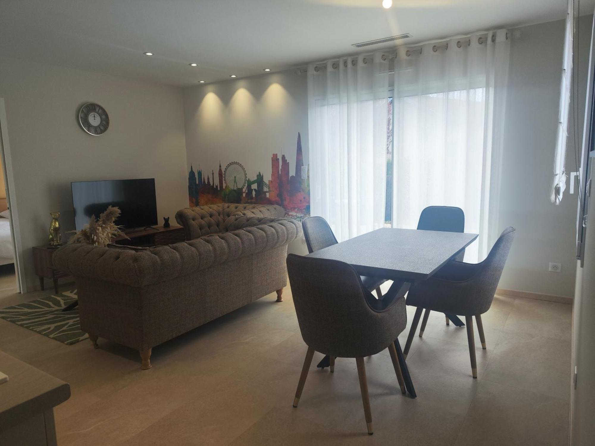 Logis Hotel Restaurant La Vraine Gironcourt-sur-Vraine エクステリア 写真