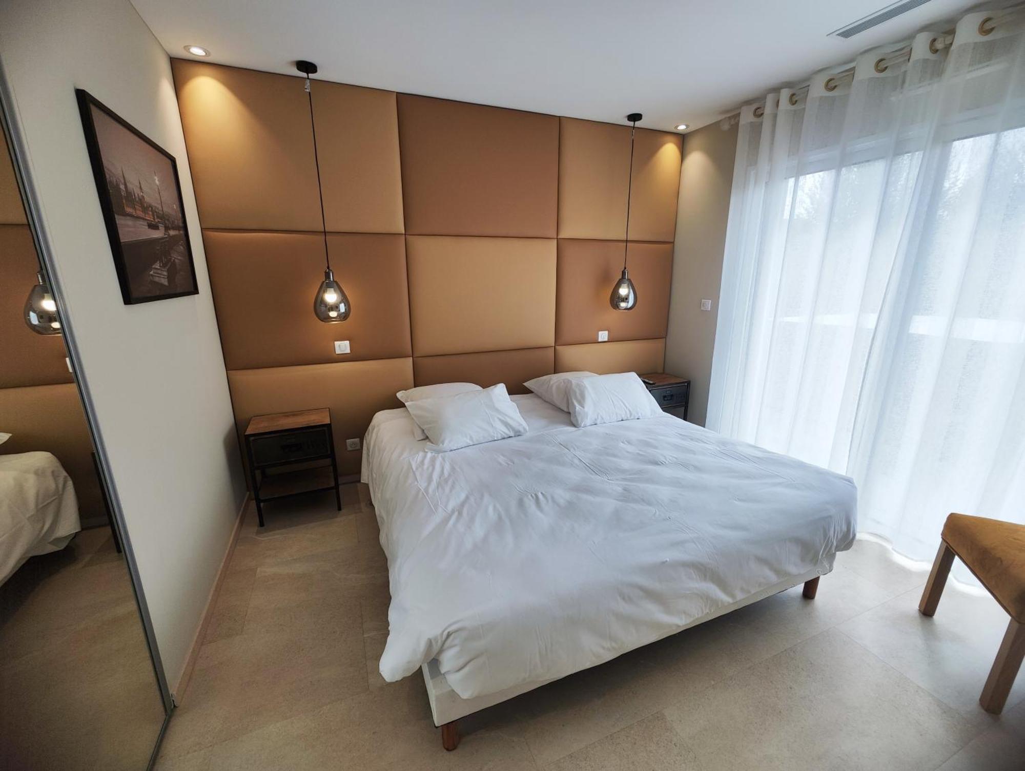 Logis Hotel Restaurant La Vraine Gironcourt-sur-Vraine エクステリア 写真